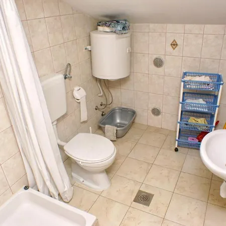 Apartment 4319a *